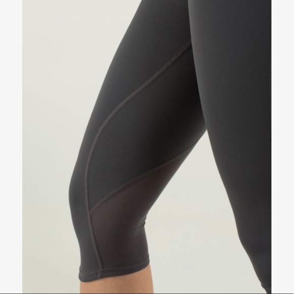 Lululemon Ride Inside Crop Leggings Mesh - Picture 3 of 8